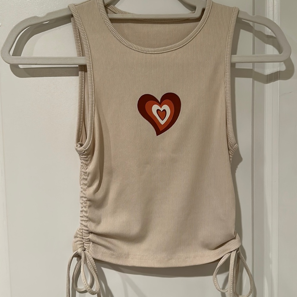 Heart graphic crop top